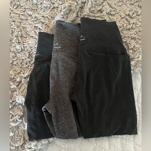 Beyond yoga leggings 3 pairs small
